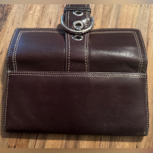 Y2K Coach Soho Brown Buckled Wallet - EUC - Picture 5 of 5